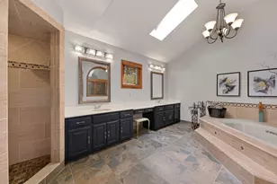 19775 Trilby Ct, Brookfield, WI 53045 - Photo 25