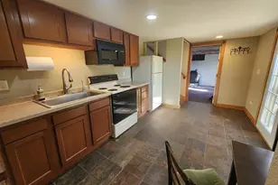 2408 S Teut Rd, Burlington, WI 53105 - Photo 27