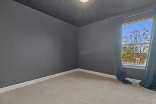 425 Chapel Hill Dr, Johnson Creek, WI 53038 - Photo 19