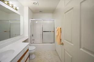 500 W Bender Rd, Glendale, WI 53217 - Photo 15