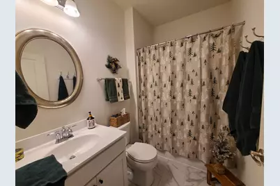 605  Cadence Cir, Lake Geneva, WI 53147 - Photo 7