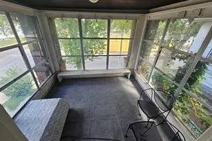 2677 N 39th St, Milwaukee, WI 53210 - Photo 19