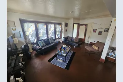 2677 N 39th St #2679, Milwaukee, WI 53210 - Photo 9