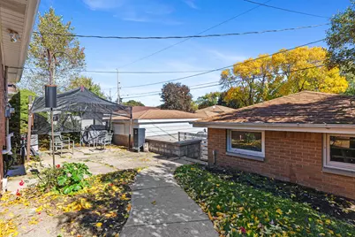 2530 S 66th St, Milwaukee, WI 53219 - Photo 17