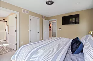 787 Odsila Way, Fontana, WI 53125 - Photo 17