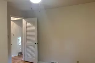 N35W28682 Old North Shore Dr, Delafield, WI 53072 - Photo 51