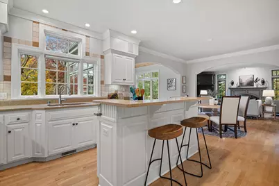 9254 W Wyndham Hills Ct, Franklin, WI 53132 - Photo 17