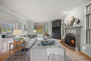 9254 W Wyndham Hills Ct, Franklin, WI 53132 - Photo 9