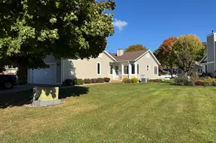 4425 33rd St, La Crosse, WI 54601 - Photo 1