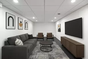 723 W Riverview Dr, Glendale, WI 53209 - Photo 15