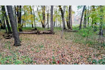 1993  Riverview Trl, Saukville, WI 53021 - Photo 7