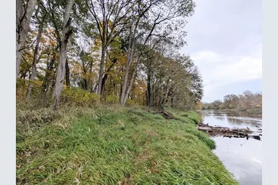 1993  Riverview Trl, Saukville, WI 53021 - Photo 9