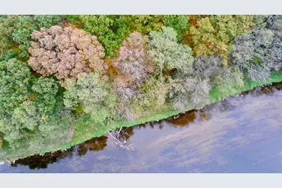 1993  Riverview Trl, Saukville, WI 53021 - Photo 5