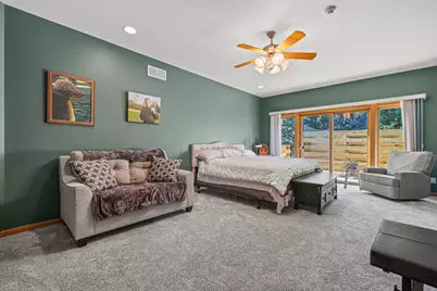 5740  Woodland Hills Dr, Racine, WI 53406 - Photo 33