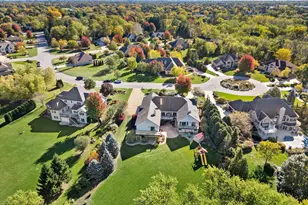 5740 Woodland Hills Dr, Racine, WI 53406 - Photo 87