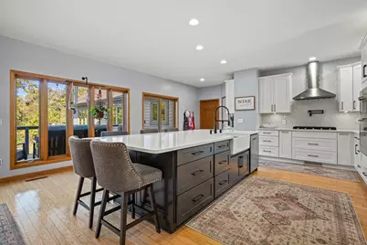 5740  Woodland Hills Dr, Racine, WI 53406 - Photo 9