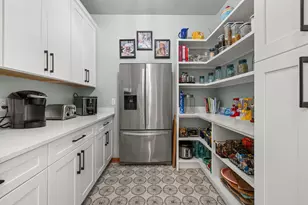 5740 Woodland Hills Dr, Racine, WI 53406 - Photo 19