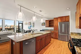311 E Erie St, Milwaukee, WI 53202 - Photo 13