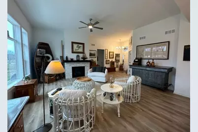 842  Medina Dr, Mukwonago, WI 53149 - Photo 11