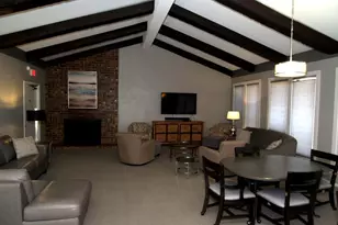 9002 W Lisbon Ave, Milwaukee, WI 53222 - Photo 25