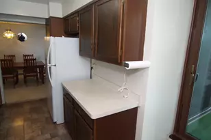 9002 W Lisbon Ave, Milwaukee, WI 53222 - Photo 13