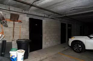 9002 W Lisbon Ave, Milwaukee, WI 53222 - Photo 23