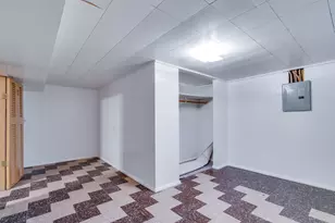 2002 84th St, Kenosha, WI 53143 - Photo 27