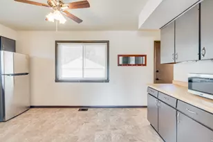 2002 84th St, Kenosha, WI 53143 - Photo 9