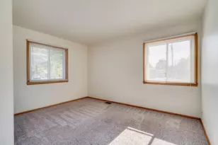 2002 84th St, Kenosha, WI 53143 - Photo 15