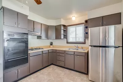 2002  84th St, Kenosha, WI 53143 - Photo 5