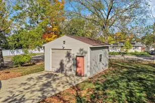 2932 Northwestern Ave, Racine, WI 53404 - Photo 25