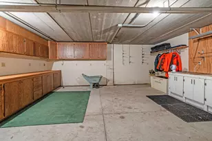 W243N7650 Hilltop Ct, Lisbon, WI 53089 - Photo 35