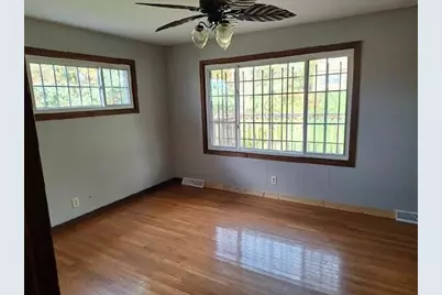 729 S Washington Ave, Viroqua, WI 54665 - Photo 11