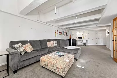 270 E Highland Ave #715, Milwaukee, WI 53202 - Photo 11