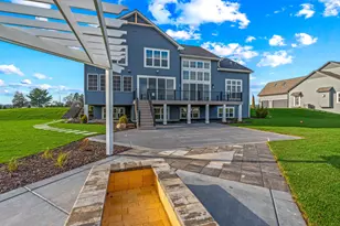 4630 Merrick Trl, Brookfield, WI 53045 - Photo 3