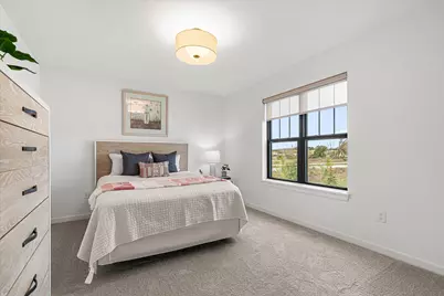 W251N2367  Valleyview Cir, Pewaukee, WI 53072 - Photo 19