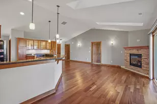 1632 Grey Fox Trail, Mukwonago, WI 53149 - Photo 3