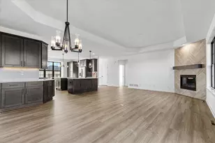 W251N2371 Valleyview Circle, Pewaukee, WI 53072 - Photo 9