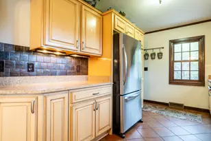 6110 Washington Cir, Wauwatosa, WI 53213 - Photo 17