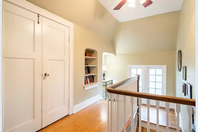 6110  Washington Cir, Wauwatosa, WI 53213 - Photo 29