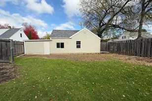 1519 E Harriet St, Appleton, WI 54915 - Photo 3