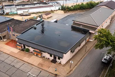 1613  Chase St, La Crosse, WI 54601 - Photo 5