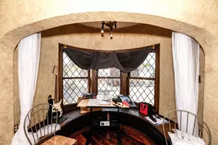 2674 N Holton St, Milwaukee, WI 53212 - Photo 25