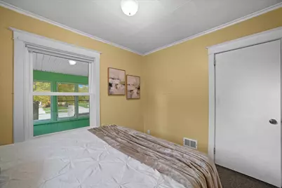 129 S West Ave, Waukesha, WI 53186 - Photo 21