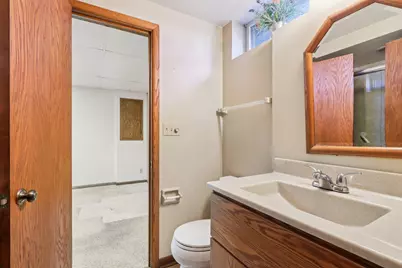 W398N8740  Amber Ln, Oconomowoc, WI 53036 - Photo 41