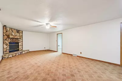 W398N8740  Amber Ln, Oconomowoc, WI 53036 - Photo 49