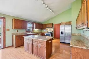 W398N8740 Amber Ln, Oconomowoc, WI 53036 - Photo 27