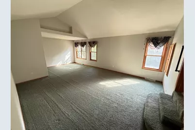 2340  Robbie Ct, Brookfield, WI 53005 - Photo 13