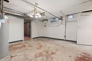 340 Frame Ave, Waukesha, WI 53186 - Photo 33