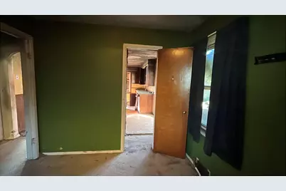 821 N Washington St, Janesville, WI 53548 - Photo 7